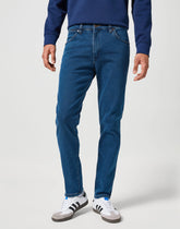 Męskie Spodnie Jeansowe Wrangler Larston Blue Grey 112355025 W18s017416